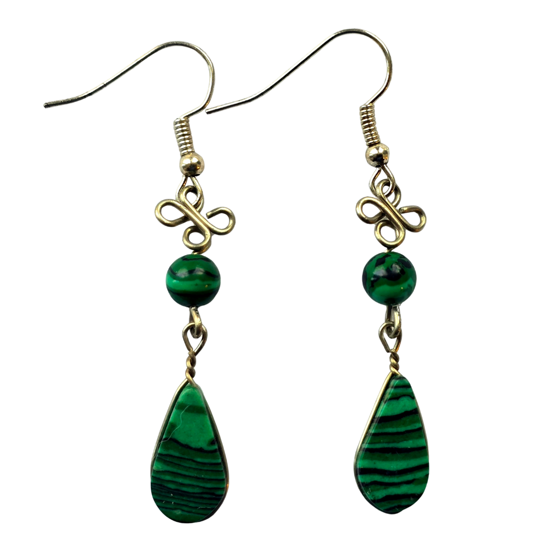 Malaquite teardrop stone and silver wire earrings - from the Peruvian Amazon