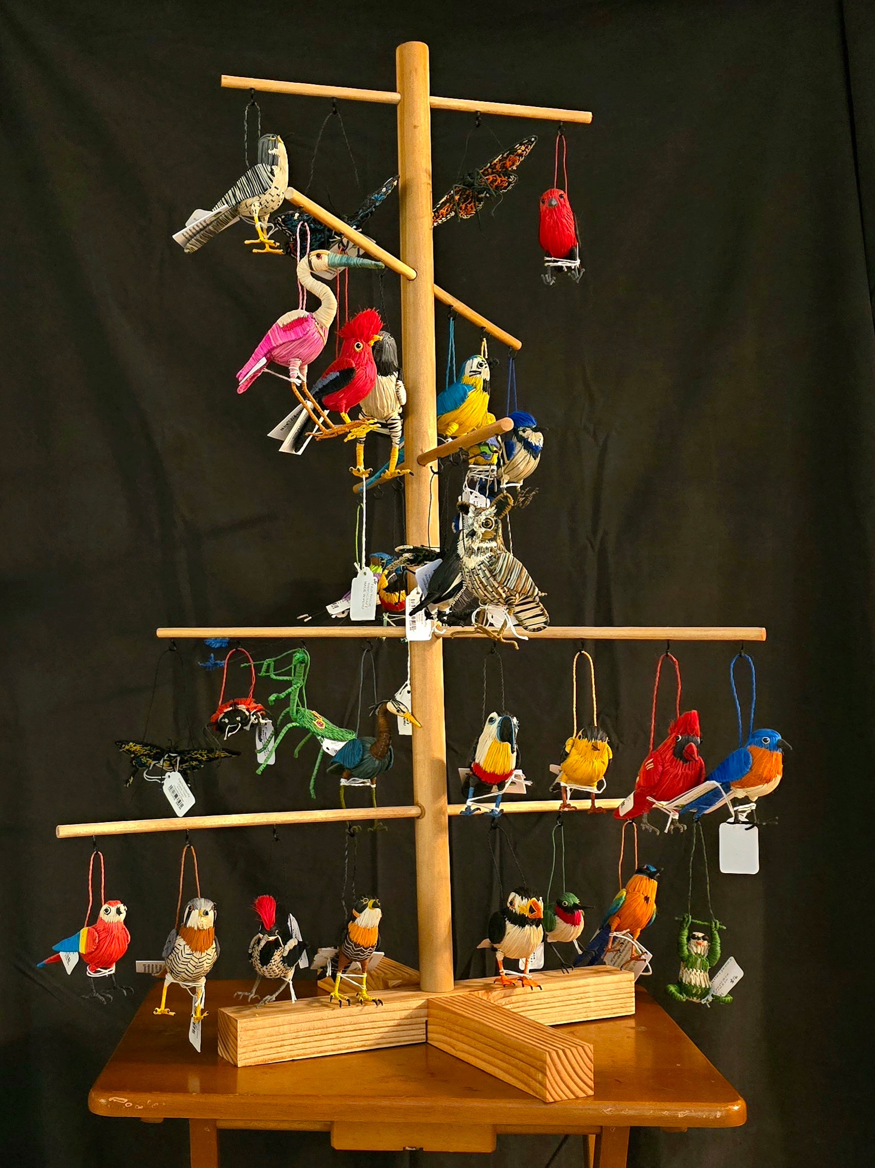 Wooden tree display for ornaments - Amazon Ecology