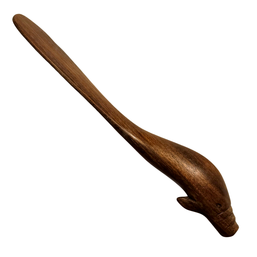 Hand-carved Amazon wood butter knife - made by Peruvian Amazon artisan - Amazon Ecology