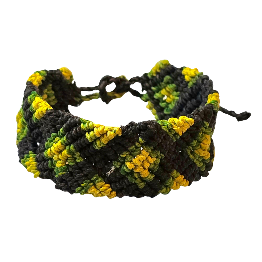 Bora native pattern chambira palm fiber bracelets - Amazon Ecology