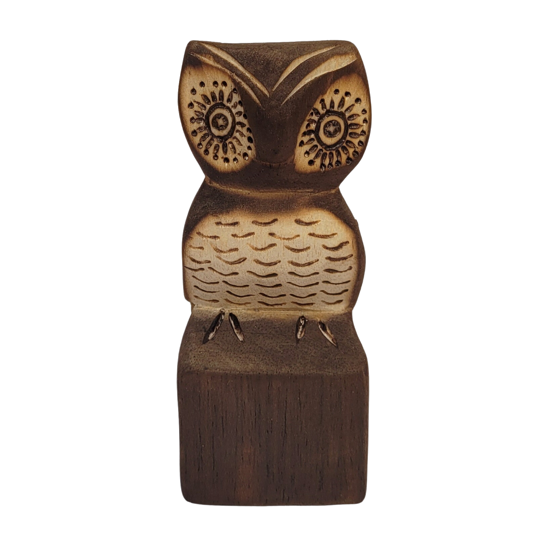 OWL BALSA WOOD FAIR -TRADE DECORATION - CARVED BY PERUVIAN AMAZON ARTISAN