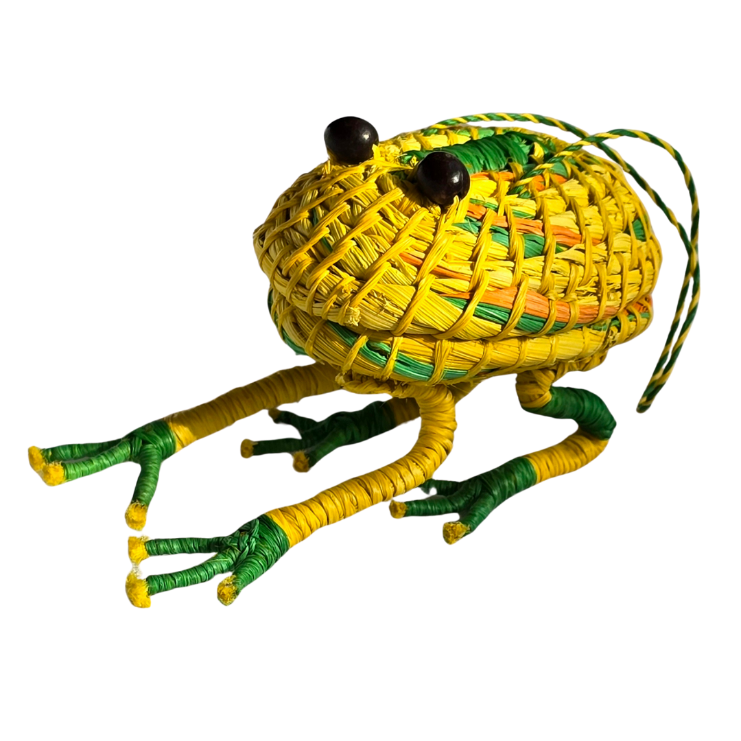 FROG - WOVEN AMPHIBIAN FAIR-TRADE CHRISTMAS TREE ORNAMENT AND RING KEEPER - MADE BY PERUVIAN AMAZON ARTISAN