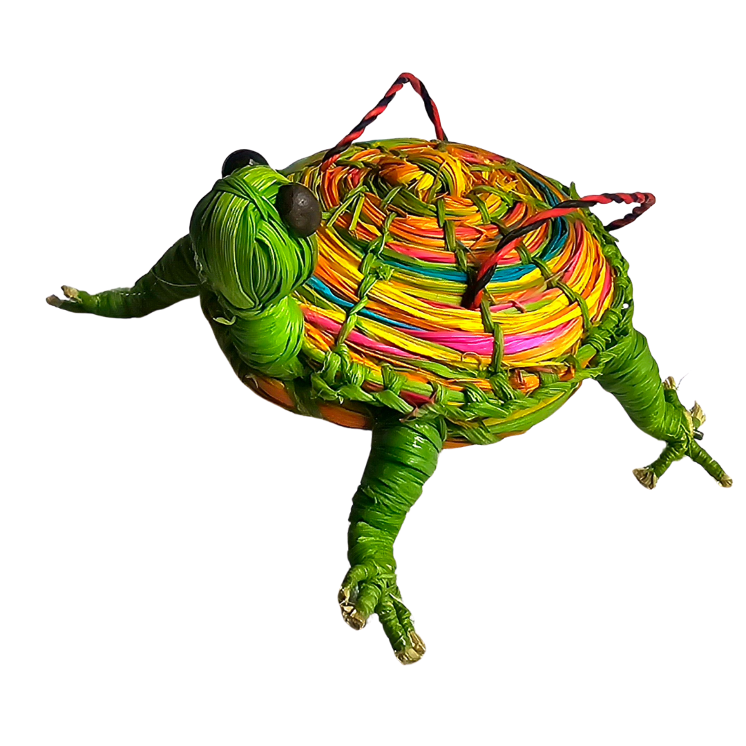 WOVEN TURTLE FAIR -TRADE ORNAMENT - MADE BY PERUVIAN AMAZON ARTISAN