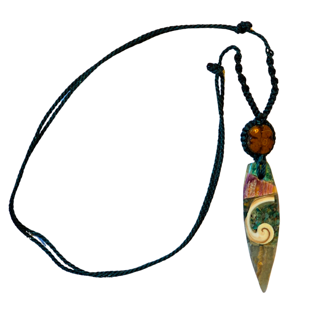 Ayahuasca, abalone and spearpoint stone necklace from the Peruvian Amazon