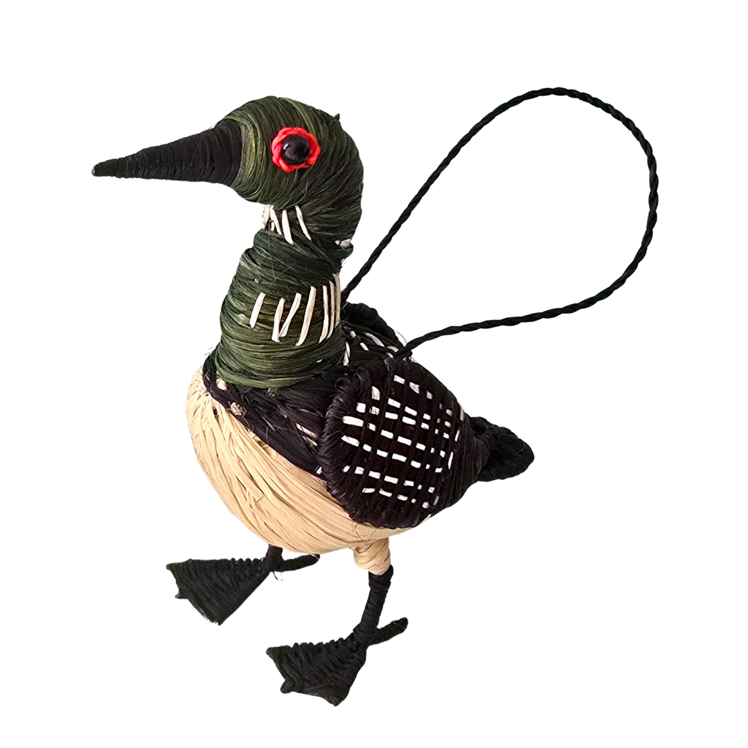 COMMON LOON - BIRD FAIR-TRADE CHRISTMAS TREE ORNAMENTS - WOVEN BY PERUVIAN AMAZON ARTISAN (Copy) - Amazon Ecology