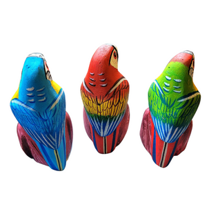 MACAW BALSA WOOD FAIR -TRADE DECORATION - CARVED BY PERUVIAN AMAZON ARTISAN