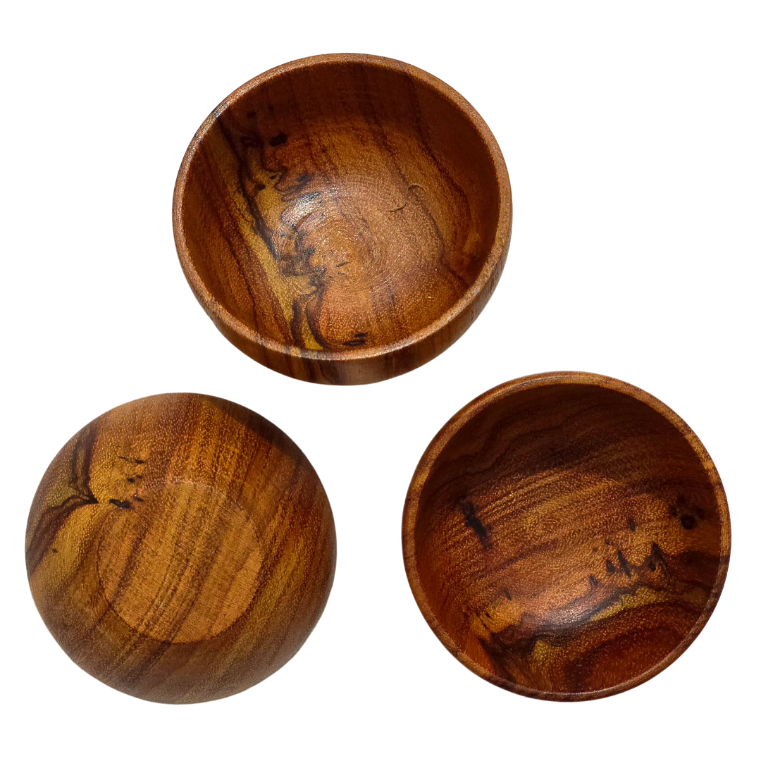 Palo sangre & cumaceba wood bowls - hand made by Peruvian Amazon artisan