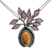 Tiger's eye stone macrame with leaves necklace from the Peruvian Amazon - Amazon Ecology