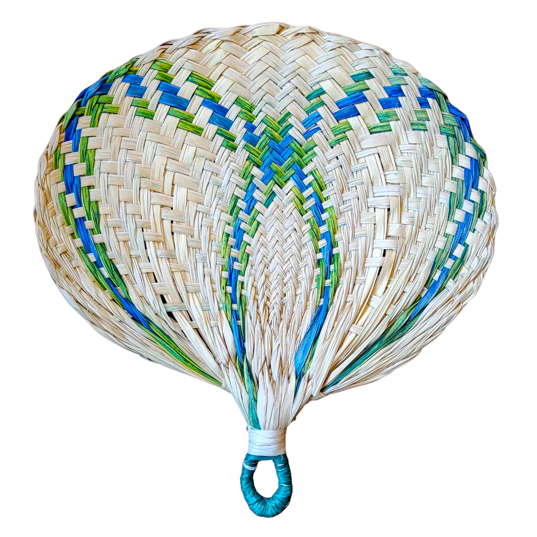 Chambira fan with round handle