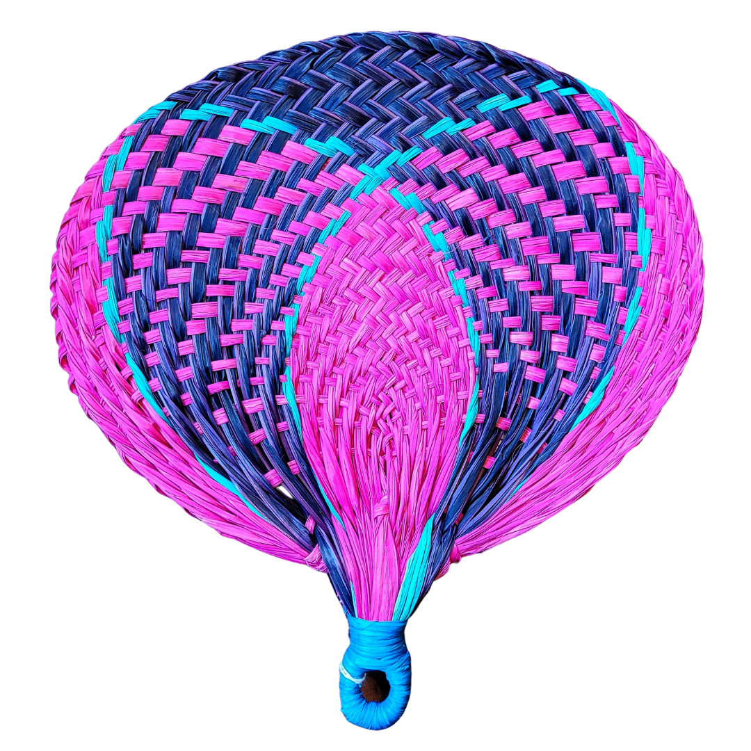 Chambira fan with round handle