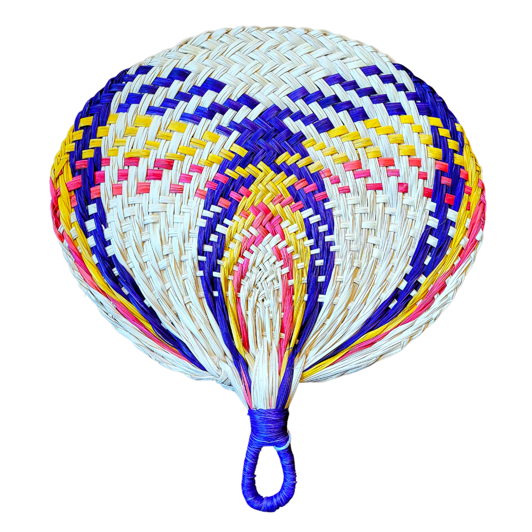 Chambira fan with round handle