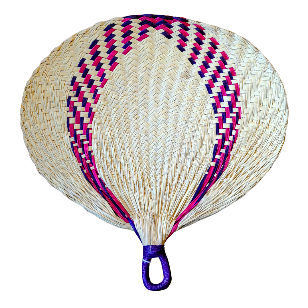 Chambira fan with round handle