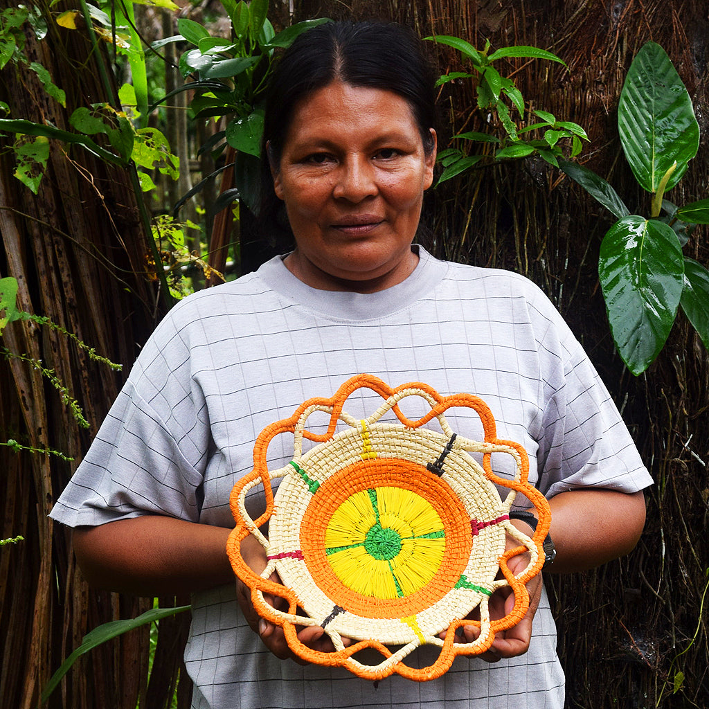 ORANGE WAVY CORONA HANDMADE CHAMBIRA PALM FIBER BASKET - WOVEN PERUVIAN AMAZON ARTISAN