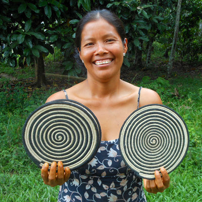 Woven hot pad (trivet) and center piece with black and white spirals