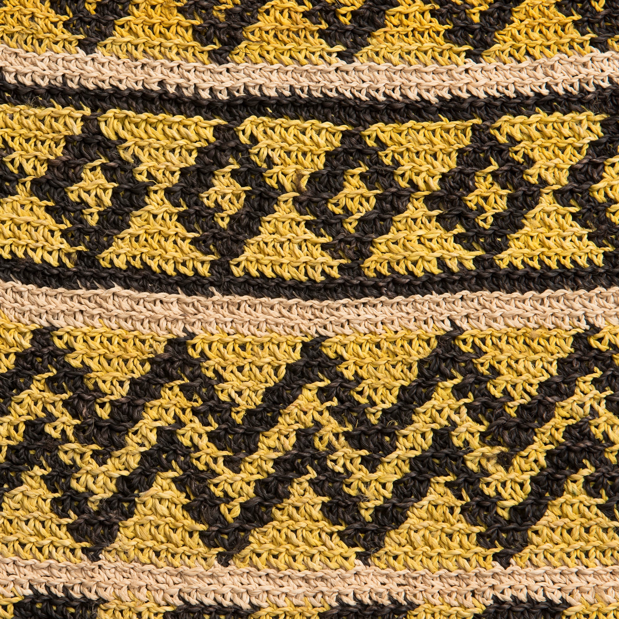 Intricately Patterned, Crocheted Shoulder Strap Bag, made in Peruvian Amazon - Amazon Ecology