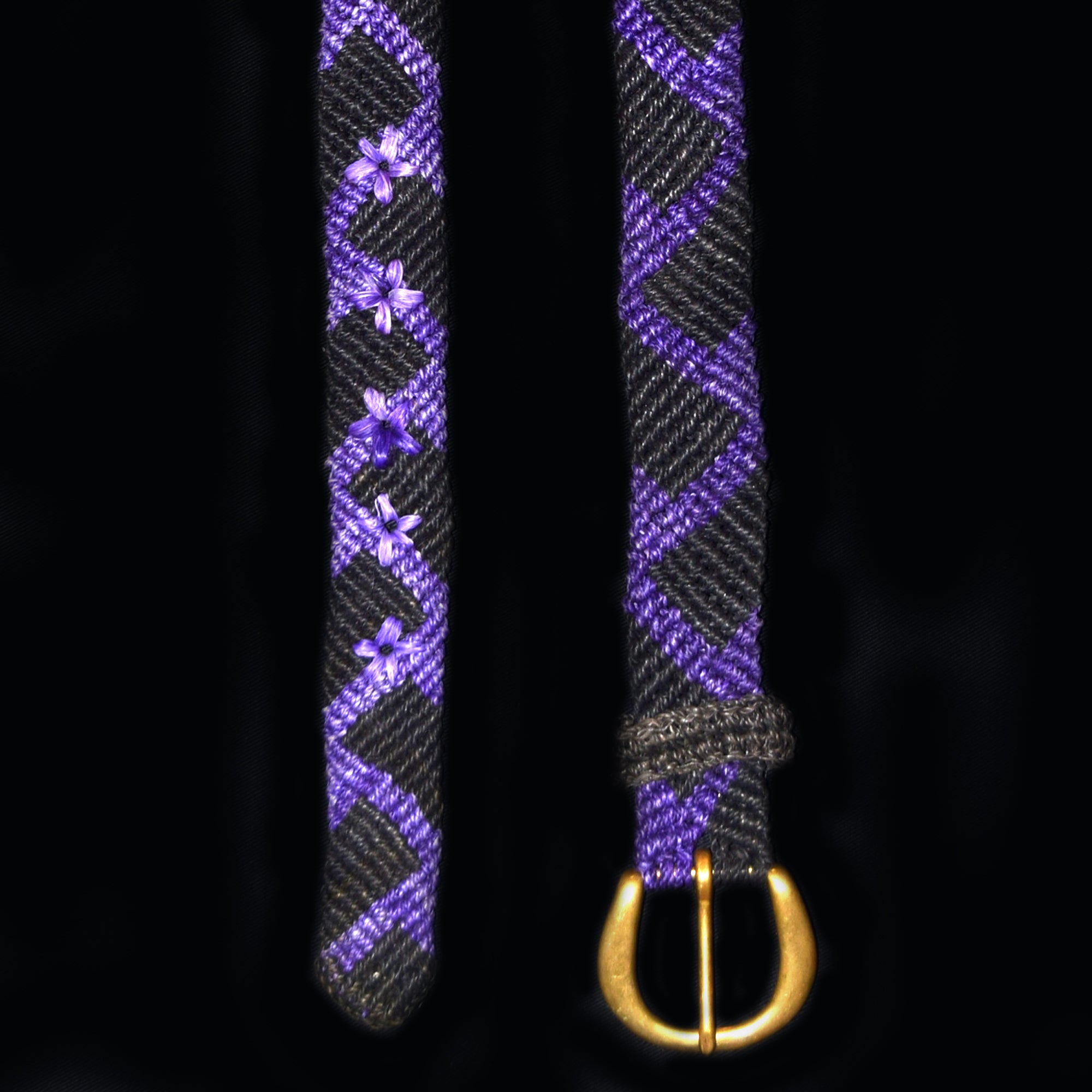 FAIR -TRADE HAND-MADE BELT - PURPLE AND BLACK CHEVRON PATTERN - WOVEN BY PERUVIAN AMAZON ARTISAN - Amazon Ecology